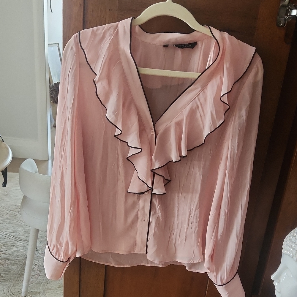 Zara Pink Ruffled Long Sleeve Blouse